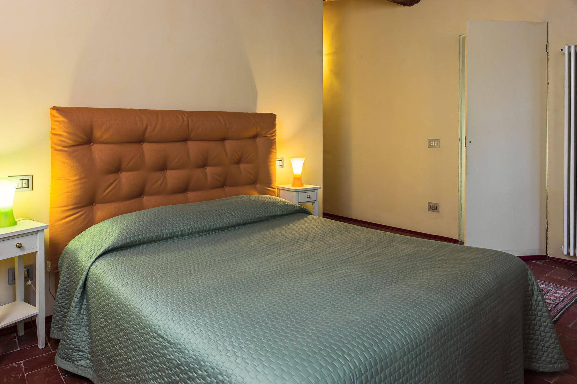 ホテル Antica Residenza Dell'Angelo ルッカ エクステリア 写真